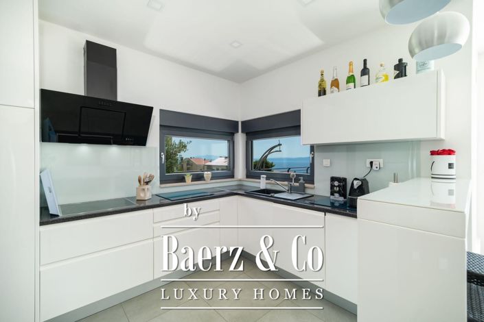 Image No.6-4 Bed Townhouse for sale