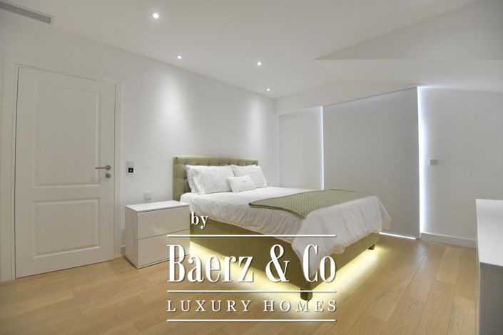 Image No.11-4 Bed Apartment for sale