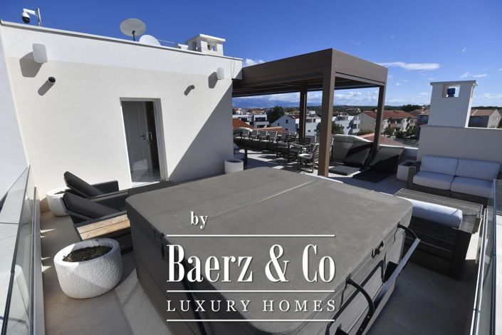 Image No.32-4 Bed Apartment for sale