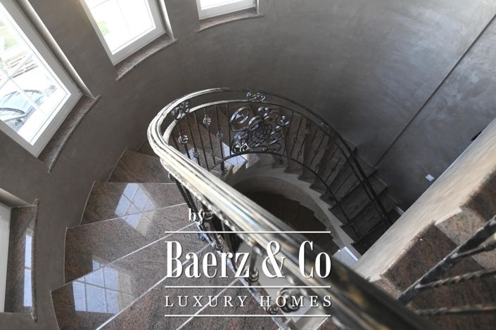 Image No.35-4 Bed Apartment for sale