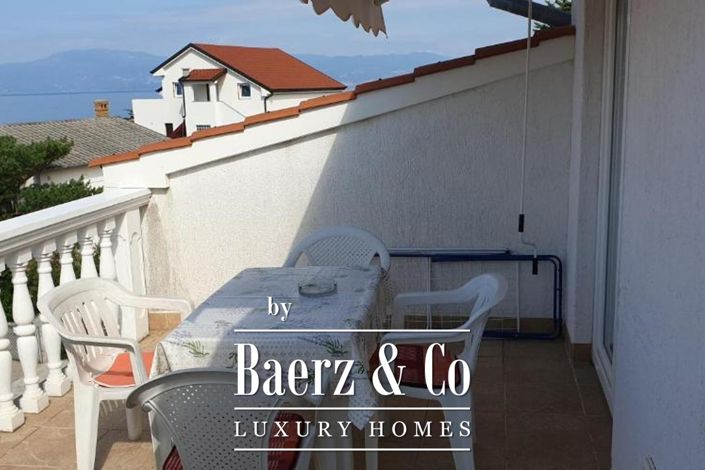 Image No.5-Maison de ville de 8 chambres à vendre à Omišalj