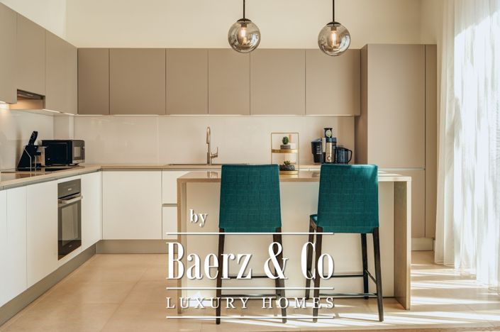 Image No.15-4 Bed Property for sale