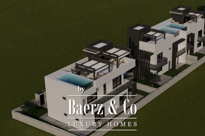 Image No.3-4 Bed Villa for sale