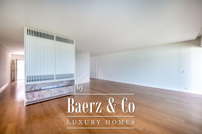 Image No.11-4 Bed House for sale