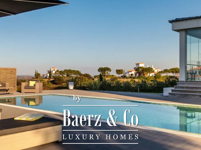 Image No.3-5 Bed House for sale