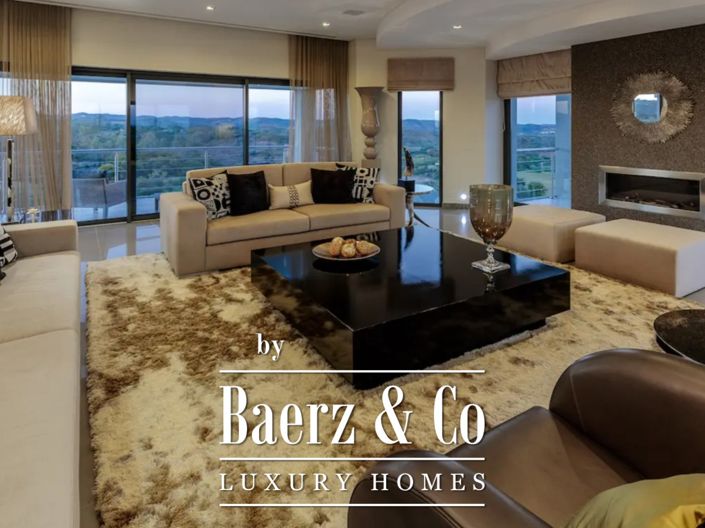 Image No.6-5 Bed House for sale