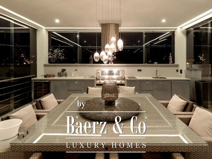 Image No.8-5 Bed House for sale