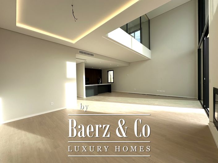 Image No.5-4 Bed House for sale