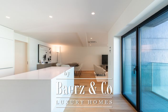 Image No.18-3 Bed Apartment for sale