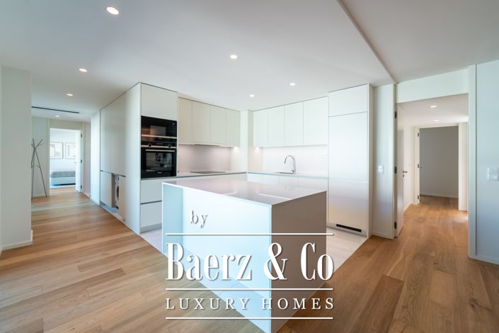 Image No.20-3 Bed Apartment for sale