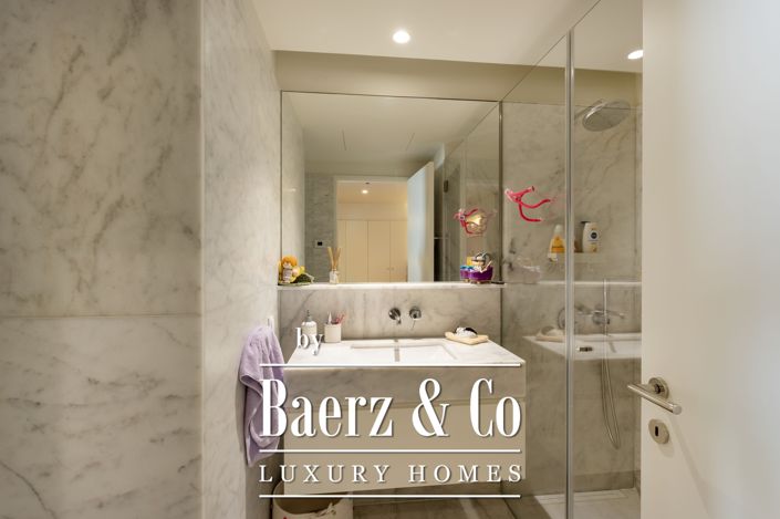 Image No.32-3 Bed Apartment for sale