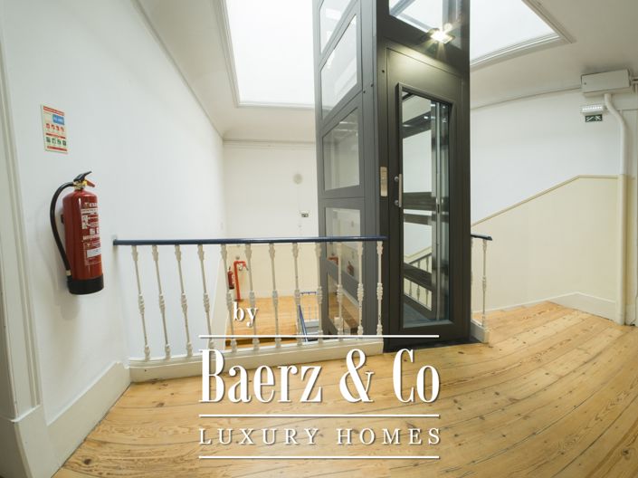 Image No.10-6 Bed Apartment for sale