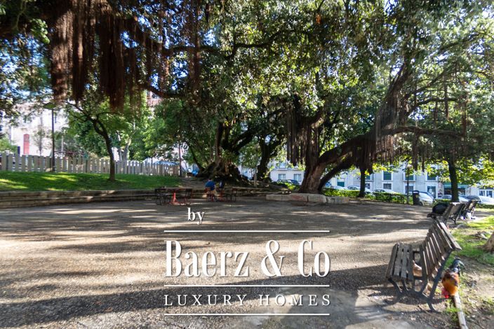 Image No.24-6 Bed Apartment for sale