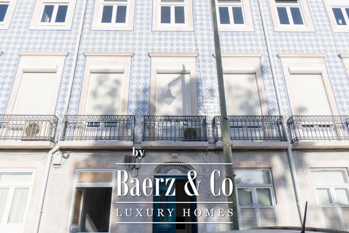 Image No.3-6 Bed Apartment for sale