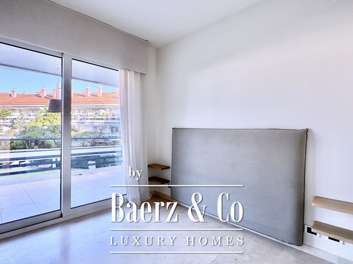 Image No.25-4 Bed Apartment for sale