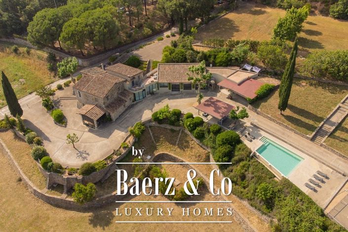 Image No.29-5 Bed Property for sale