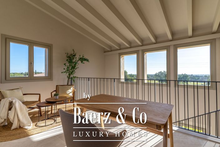 Image No.11-3 Bed Country House for sale