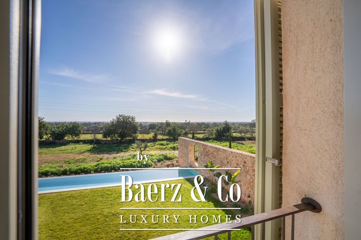 Image No.15-3 Bed Country House for sale