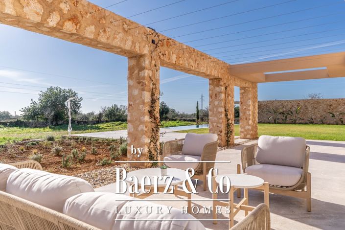 Image No.16-3 Bed Country House for sale