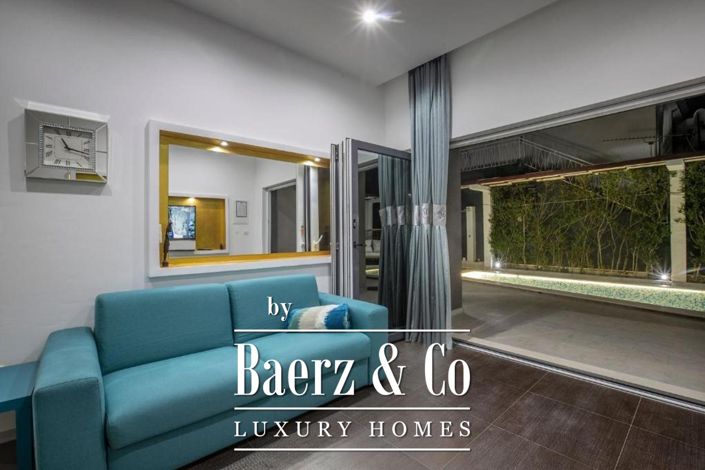 Image No.22-4 Bed Townhouse for sale