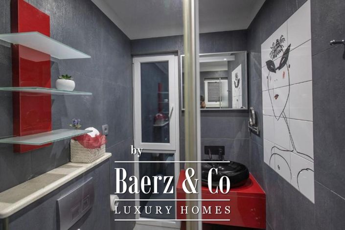 Image No.31-4 Bed Townhouse for sale