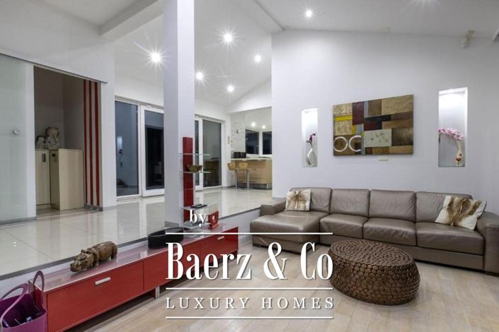 Image No.7-4 Bed Townhouse for sale