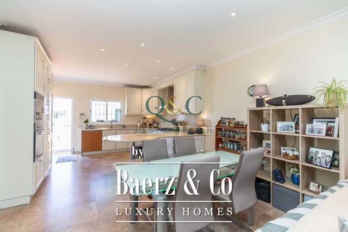 Image No.8-3 Bed Villa for sale