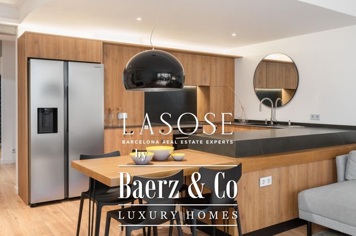 Image No.13-3 Bed Property for sale