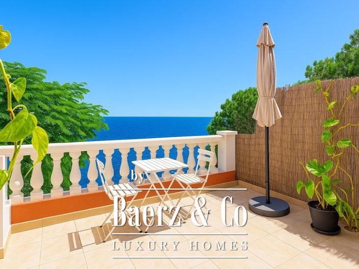 Image No.10-10 Bed Villa for sale