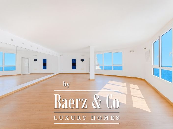 Image No.13-10 Bed Villa for sale