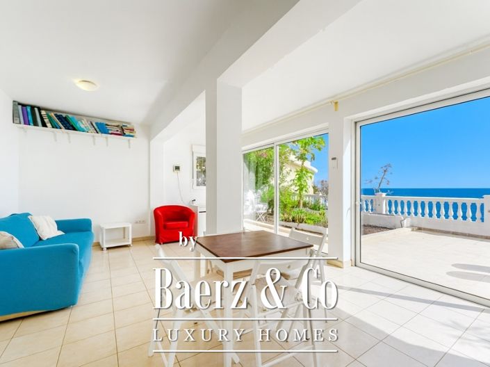 Image No.21-10 Bed Villa for sale