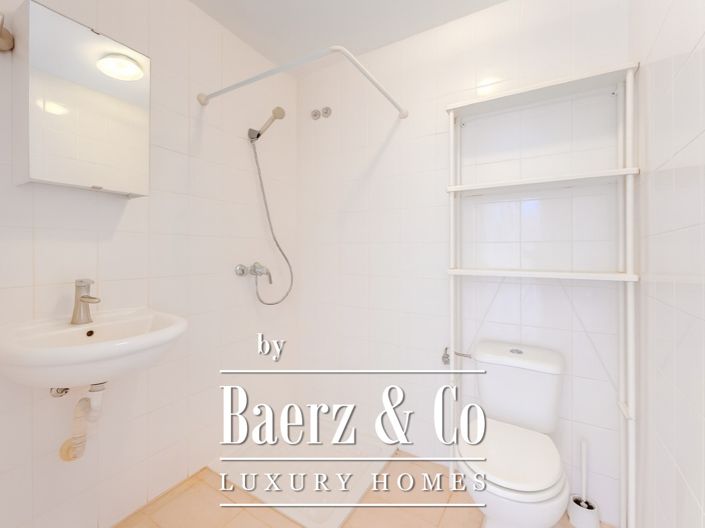 Image No.22-10 Bed Villa for sale