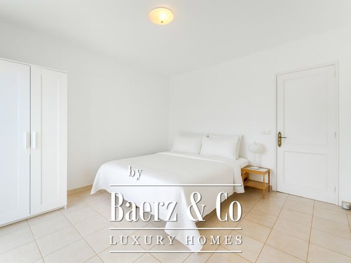 Image No.26-10 Bed Villa for sale