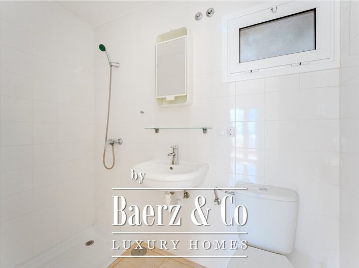 Image No.27-10 Bed Villa for sale