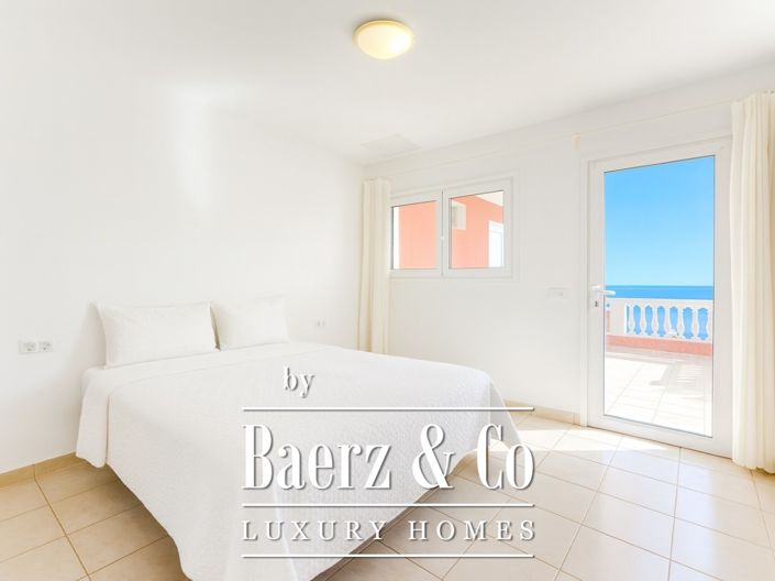 Image No.7-10 Bed Villa for sale