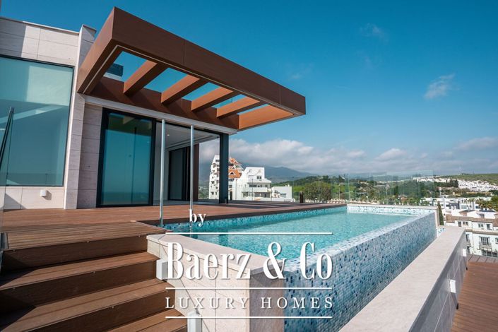 Image No.19-4 Bed Apartment for sale