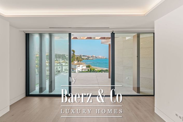 Image No.38-4 Bed Apartment for sale