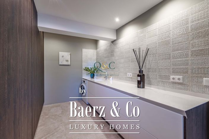 Image No.10-3 Bed Villa for sale