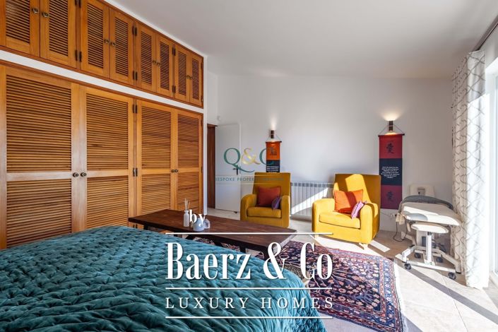 Image No.28-3 Bed Villa for sale