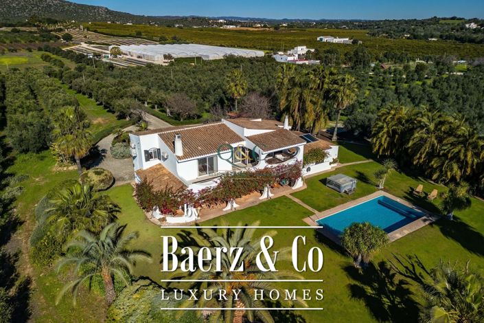 Image No.3-3 Bed Villa for sale