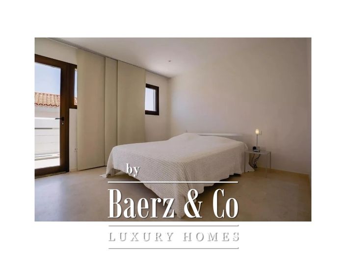 Image No.15-4 Bed Villa for sale