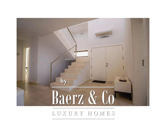 Image No.25-4 Bed Villa for sale