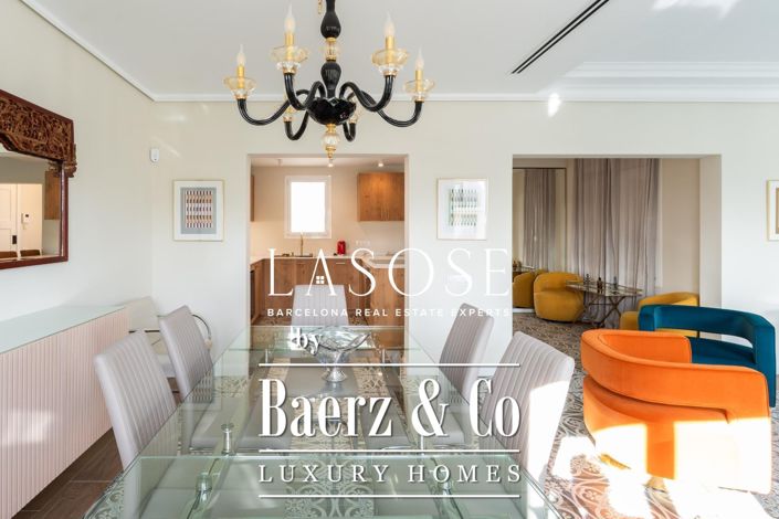 Image No.10-4 Bed Property for sale