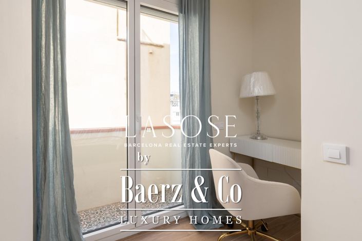 Image No.29-4 Bed Property for sale