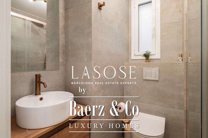 Image No.39-4 Bed Property for sale