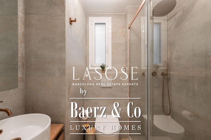 Image No.40-4 Bed Property for sale