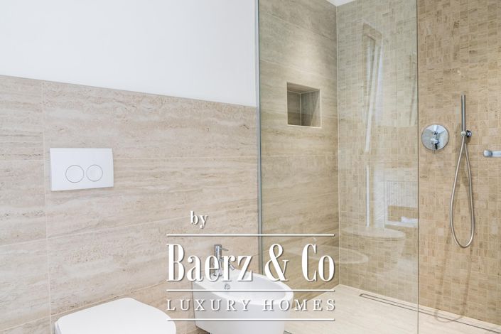 Image No.18-3 Bed Apartment for sale