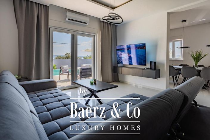 Image No.2-Villa de 5 chambres à vendre à Jasenice