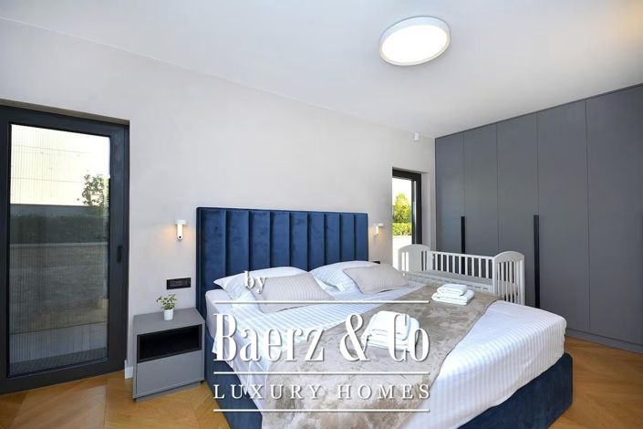 Image No.5-Villa de 4 chambres à vendre à Klis