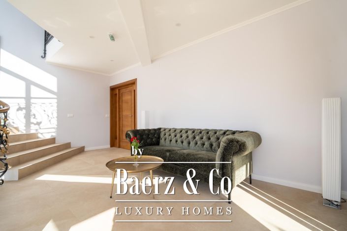 Image No.18-Maison de ville de 7 chambres à vendre à Nin